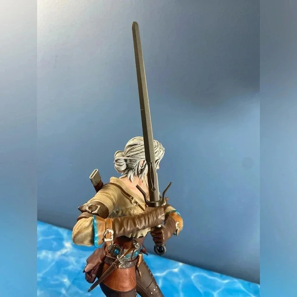 The Witcher 3: Wild Hunt - Dark Horse Series 1 Figure / Statue - Ciri - Rare - Picture 6 of 15